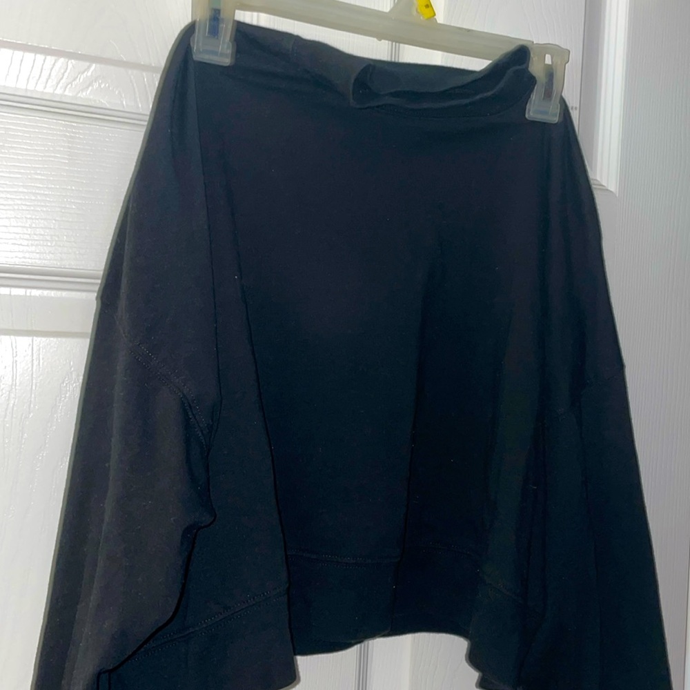 Forever 21 cropped turtle neck shirt long sleeve